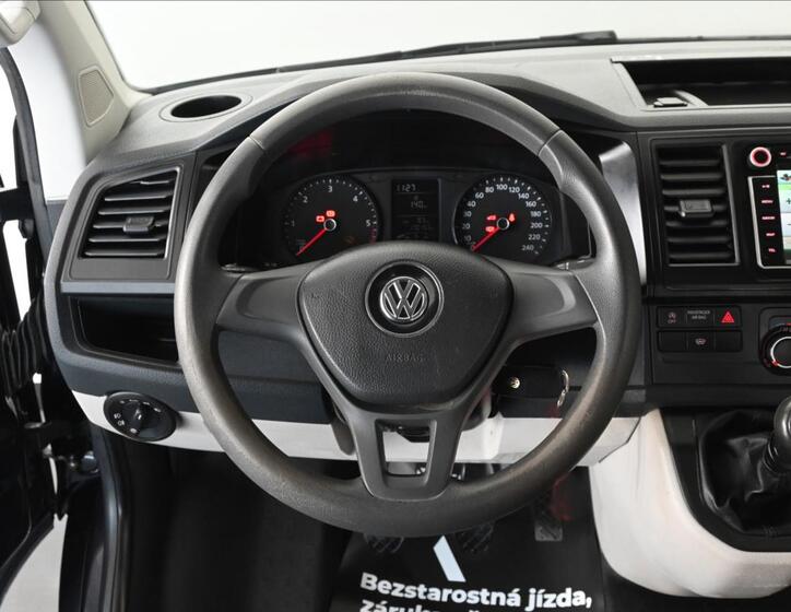 Volkswagen Transporter 17