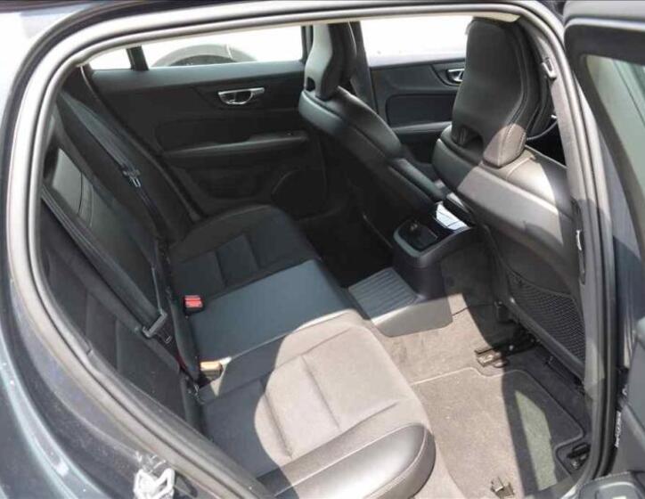 Volvo V60 21