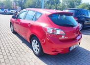 Mazda 3 4