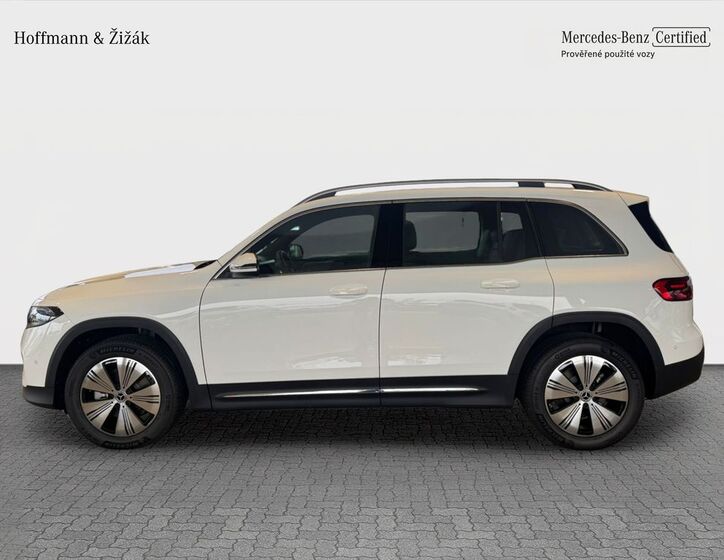 Mercedes-Benz EQB 8