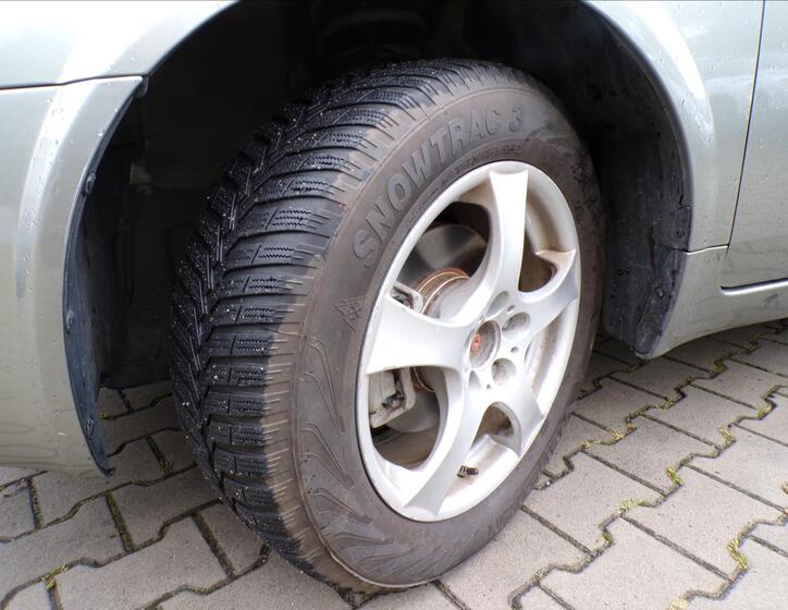 Nissan Primera 27
