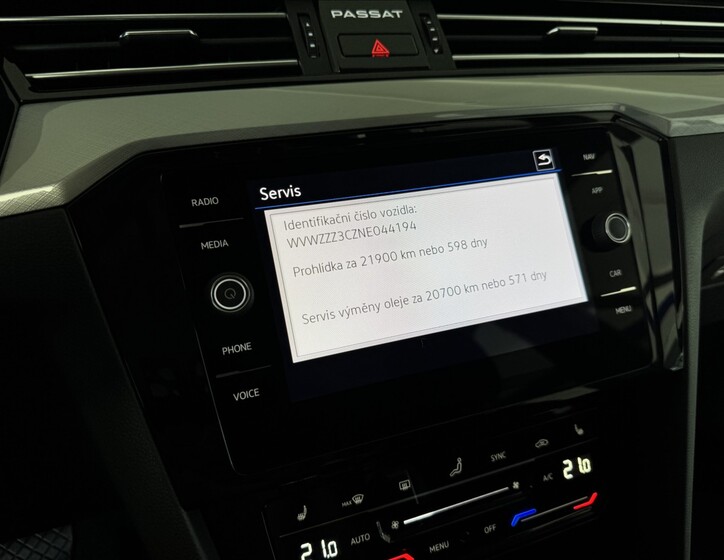 Volkswagen Passat 34