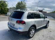 Volkswagen Touareg 11