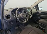 Mercedes-Benz Vito 9