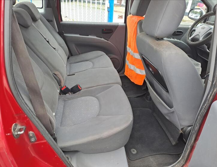 Hyundai Matrix 7