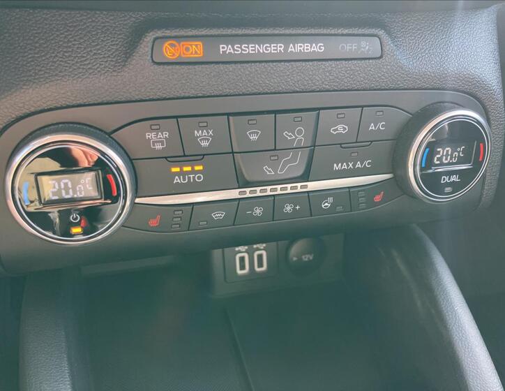 Ford Focus 16
