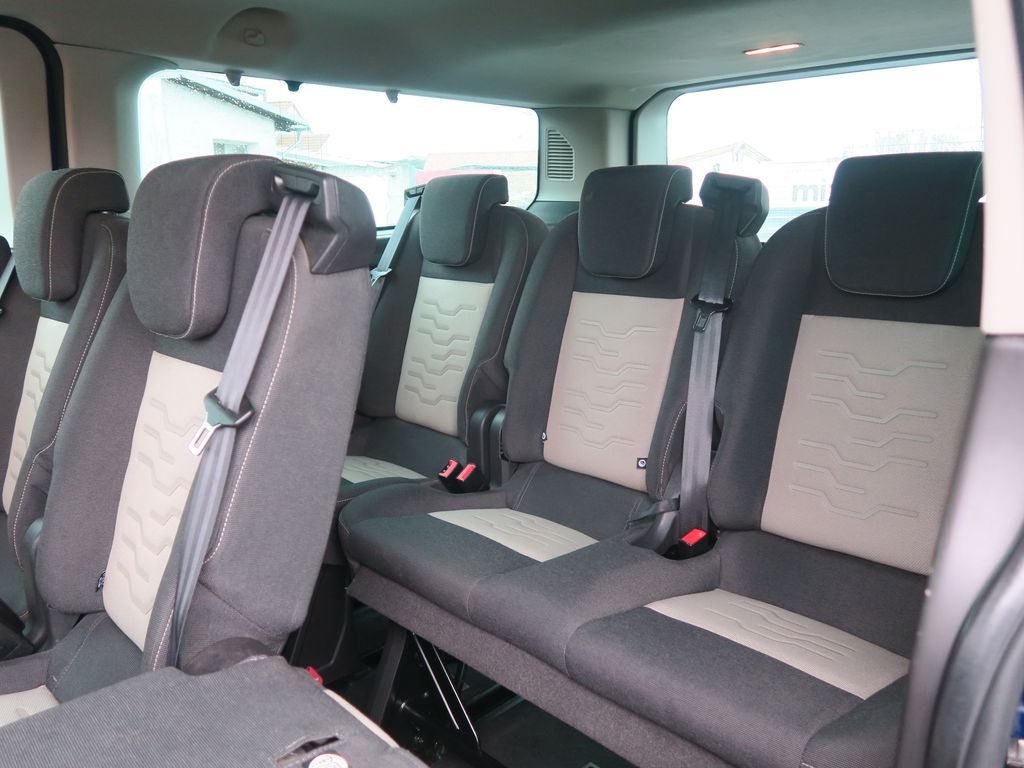 Ford Tourneo Custom