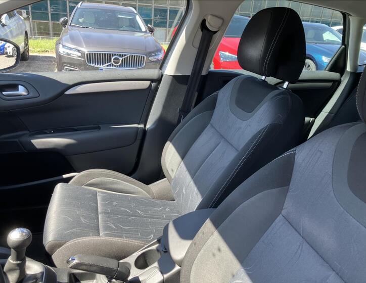 Citroën C4 10
