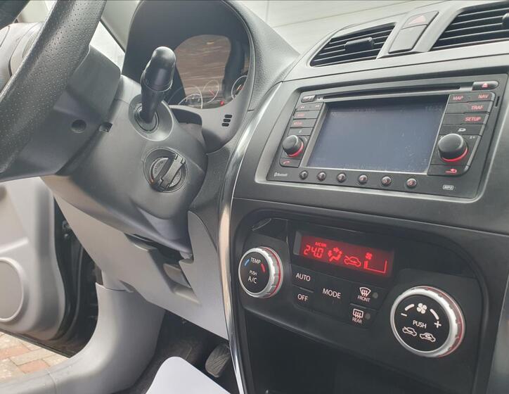 Suzuki SX4 32