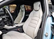 Porsche Taycan 7