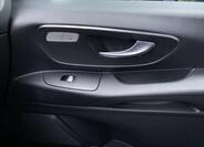 Mercedes-Benz Vito 21