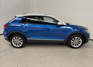 Volkswagen T-Roc 3