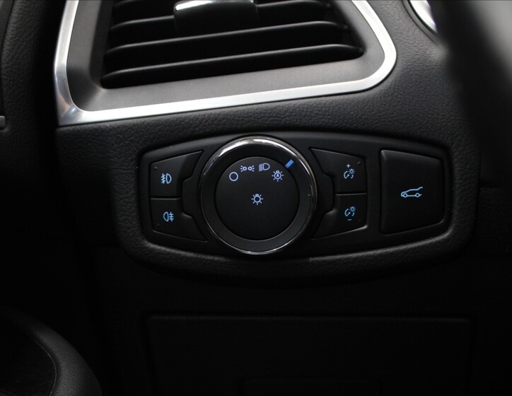 Ford S-MAX 18