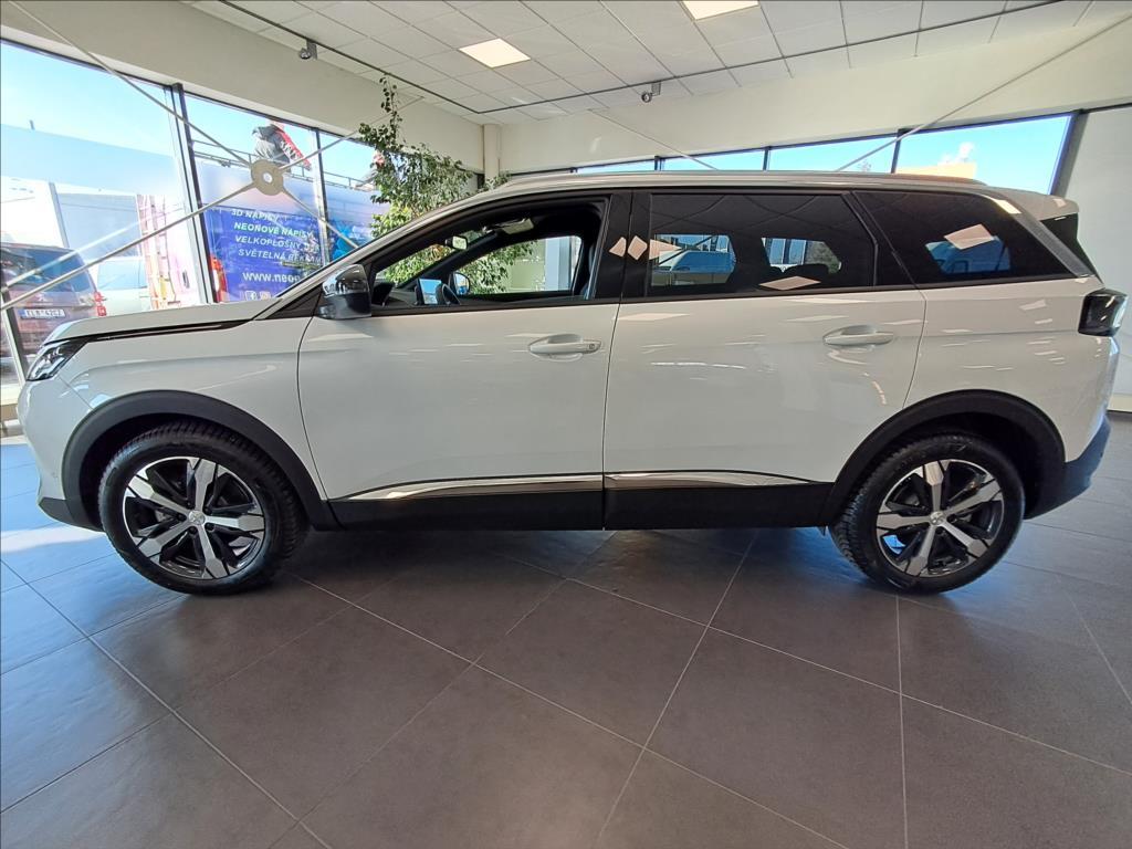 Peugeot 5008 2