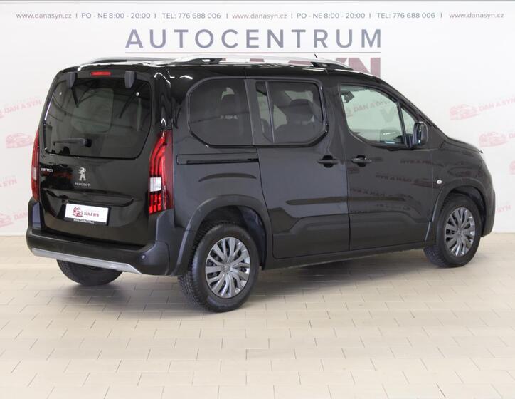 Peugeot Rifter 4