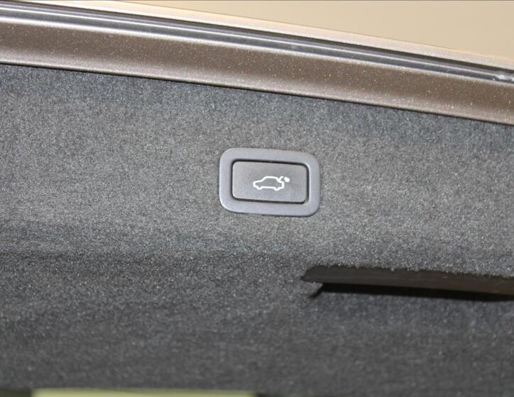 Volvo V70 18