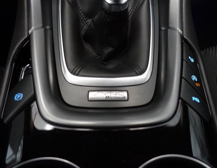 Ford Mondeo 18