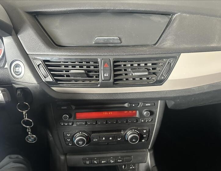 BMW X1 20
