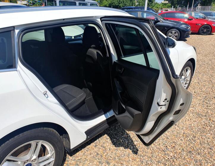 Ford Focus 15