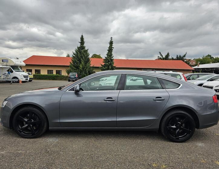 Audi A5 8