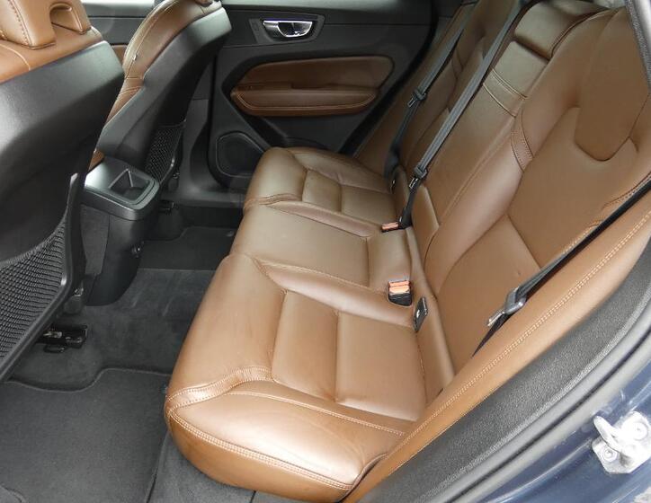 Volvo XC60 18