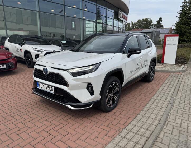 Toyota RAV4 1