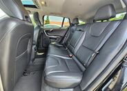 Volvo V60 40