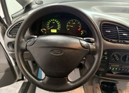 Ford Galaxy 8