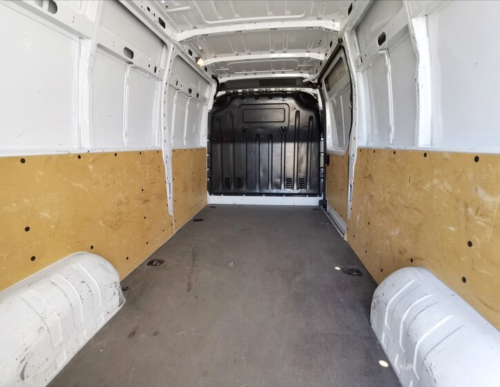 Opel Movano 4