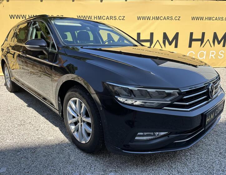 Volkswagen Passat 1