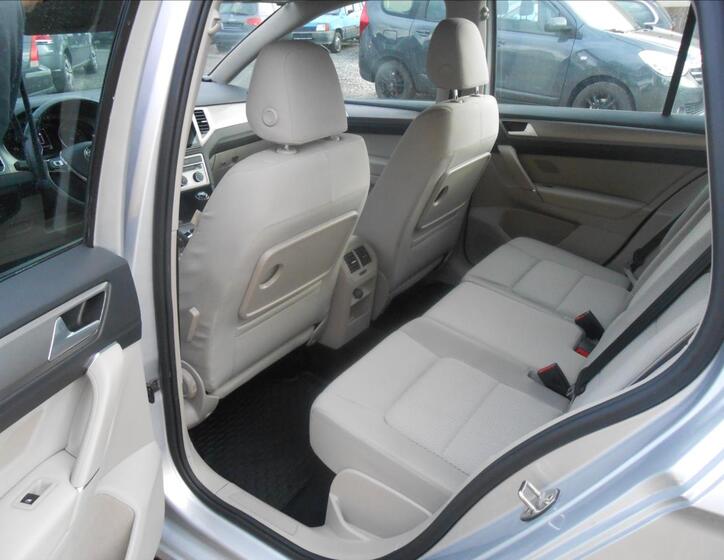 Volkswagen Golf Sportsvan 15