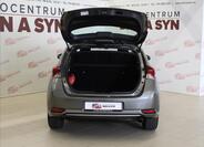Toyota Auris 7