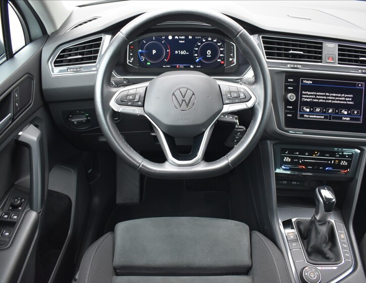 Volkswagen Tiguan 15