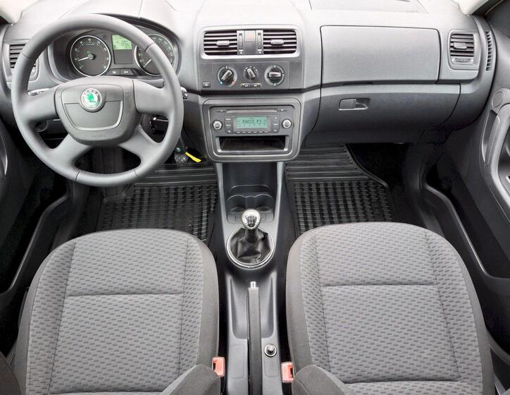Škoda Roomster 5