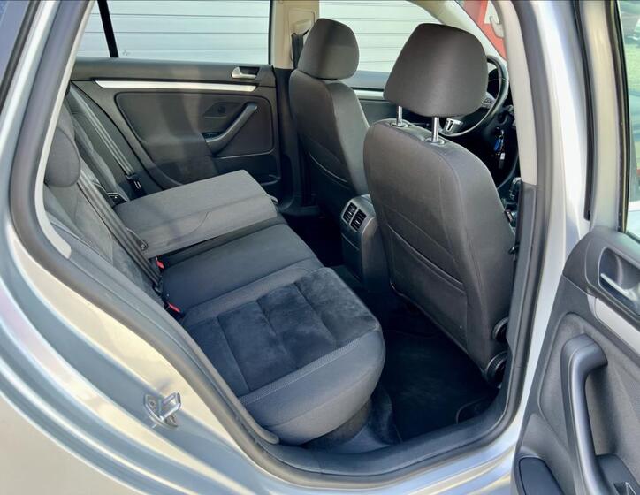 Volkswagen Golf 19