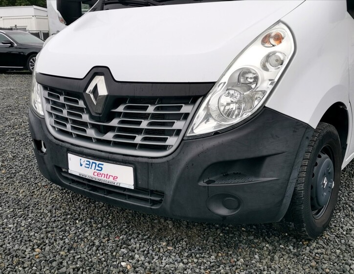 Renault Master 17