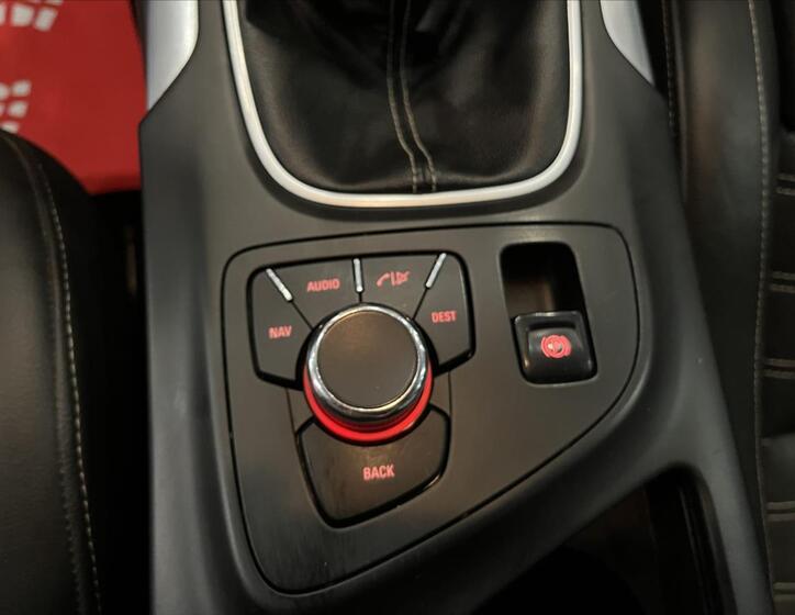Opel Insignia 16