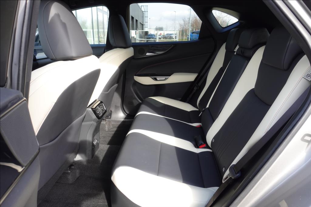 Lexus NX 350h