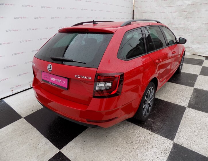 Škoda Octavia 8