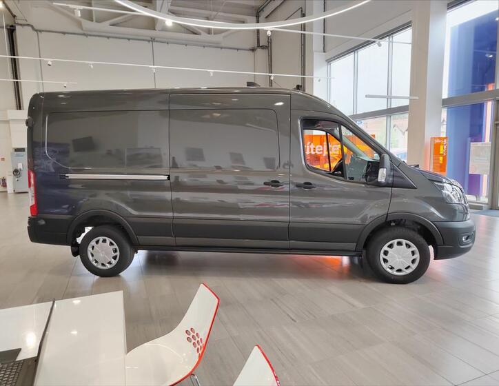 Ford Transit 5