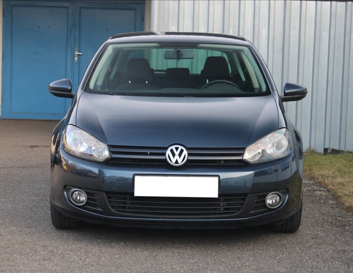 Volkswagen Golf 2