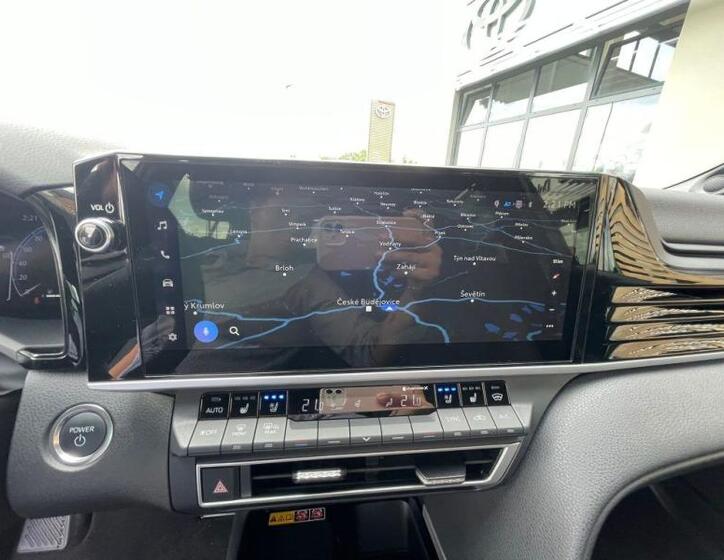 Toyota Camry 13