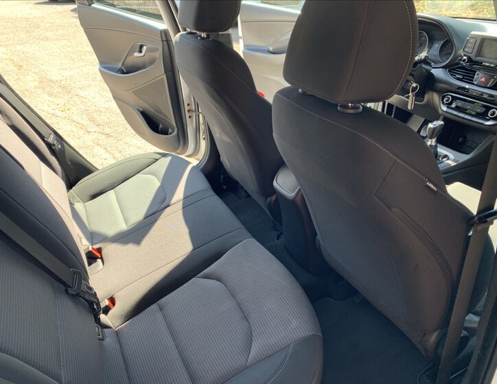Hyundai i30 14