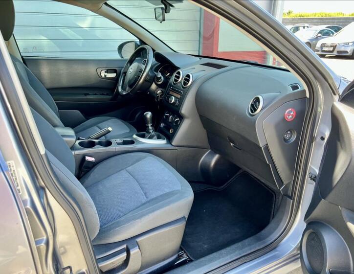 Nissan Qashqai 20