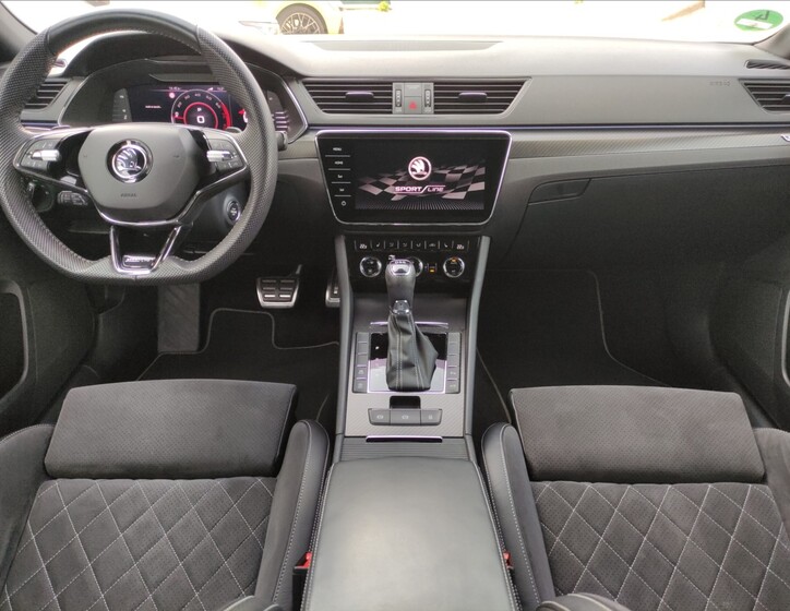 Škoda Superb 6