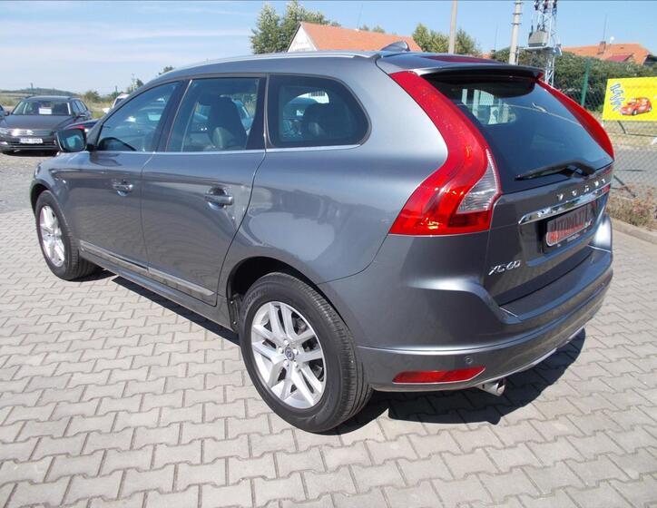 Volvo XC60 11