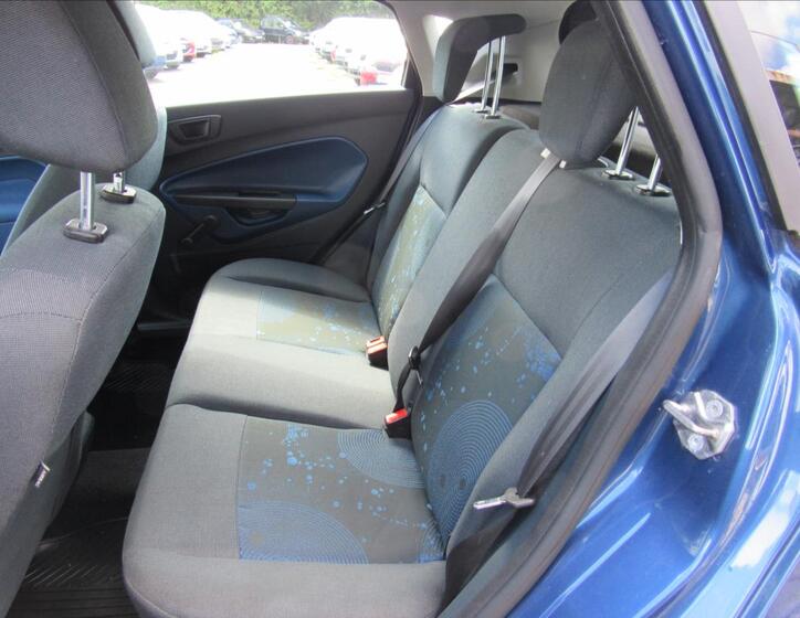 Ford Fiesta 10