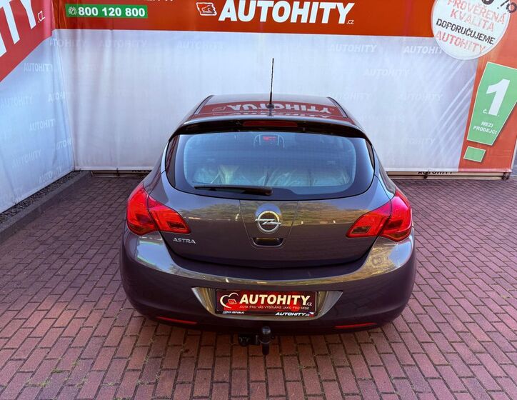 Opel Astra 7
