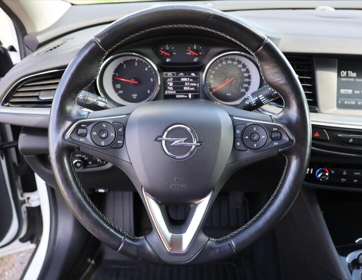 Opel Insignia 19