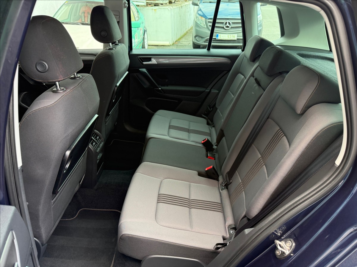 Volkswagen Golf Sportsvan
